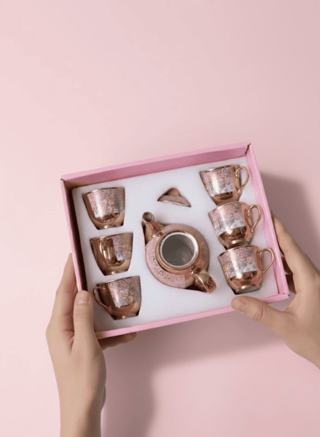 6 Cangkir Mini + 1 Teko