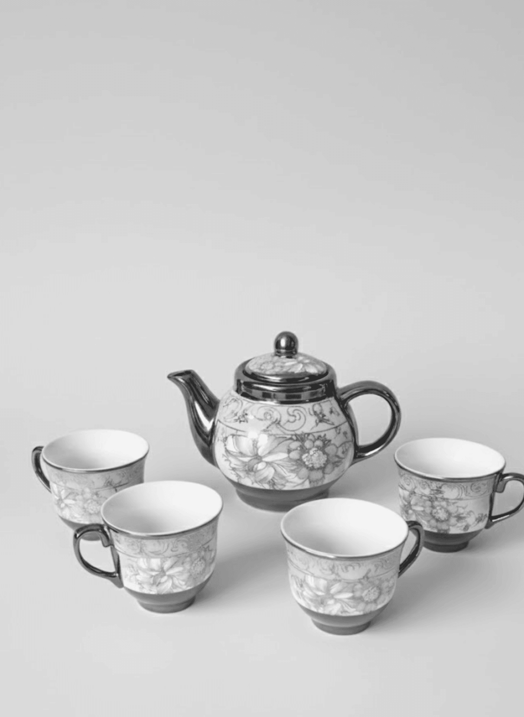 4 Cangkir Mini + 1 Teko